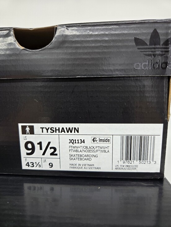 adidas Men\'s Tyshawn Mid JQ1134 Core Black Cloud White Shoes Size 9.5 main image 5